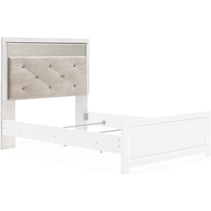 image:imageSignature Design by Ashley White 6 Drawer Dresser with MirrorGlam